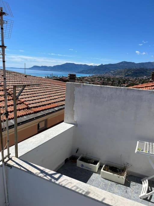 Appartement La Scalinata à Bordighera Extérieur photo
